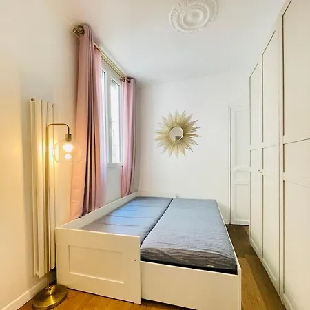 Lägenhet Charming Chateau City Center *